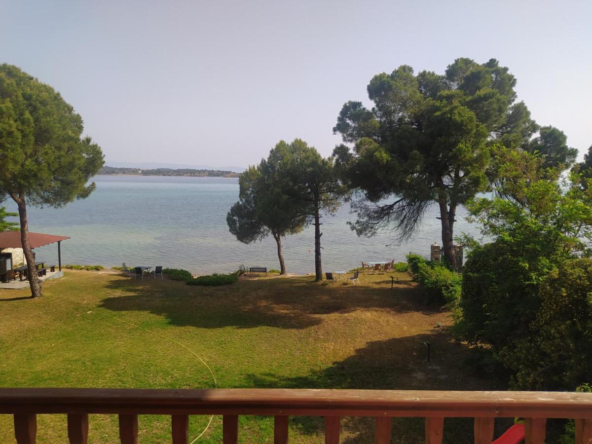 Studios Efi Beach Vourvourou Exterior foto