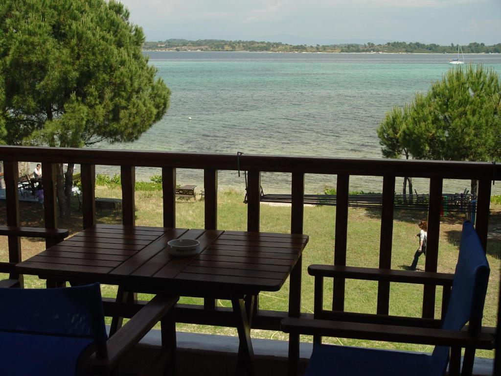 Studios Efi Beach Vourvourou Zimmer foto