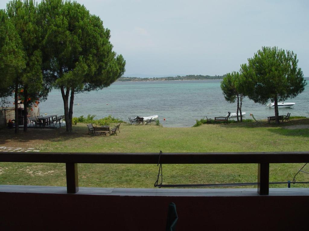 Studios Efi Beach Vourvourou Zimmer foto