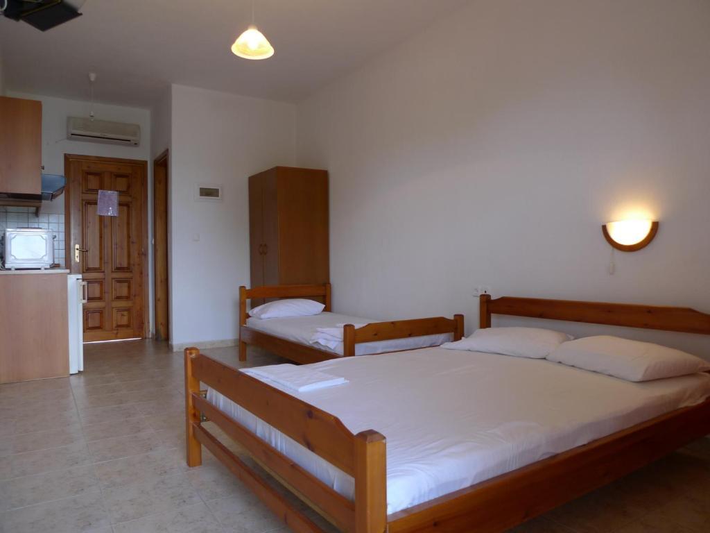 Studios Efi Beach Vourvourou Exterior foto